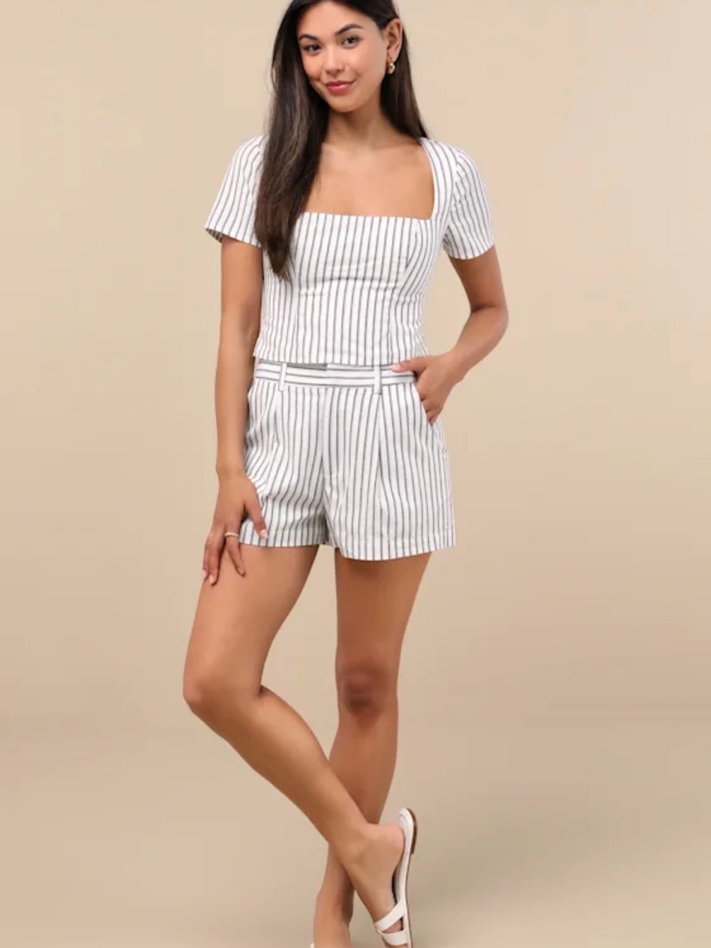 Lulu's Danai White and Slate Striped High-Rise Shorts